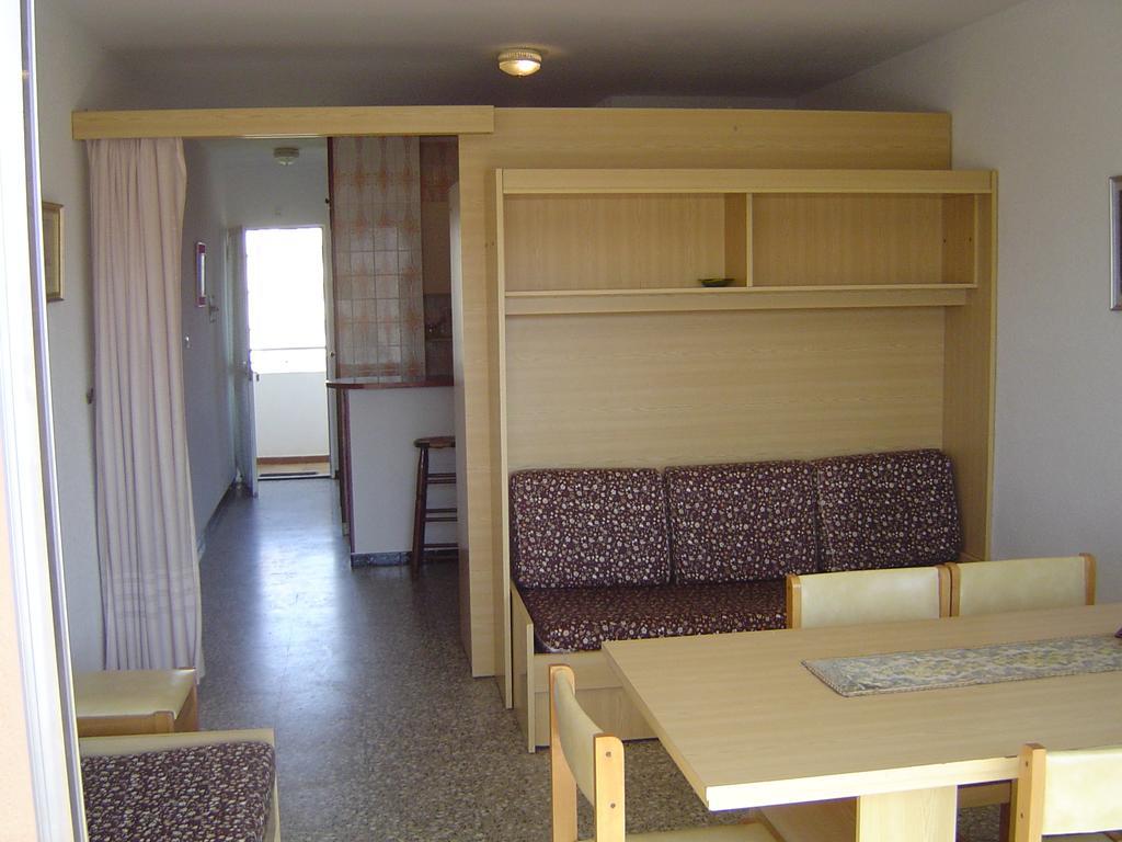 Apartamento Alpen1 Voramar Peñíscola Habitación foto